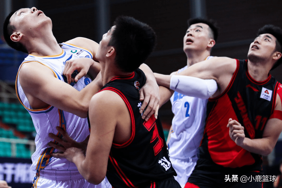 关于今晚体能课后，北京首钢复出首秀备战NBA总决赛，目标明确，医务组通报恢复的信息