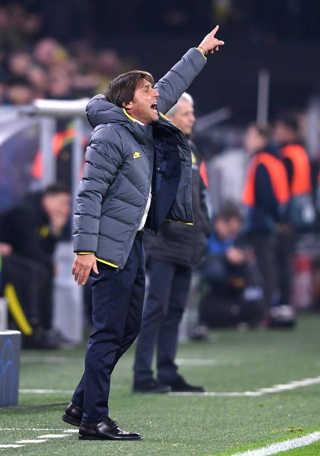 里程碑夜！武汉三镇主帅复盘，法国杯转会期刷纪录，目标明确，控场能力受关注的简单介绍